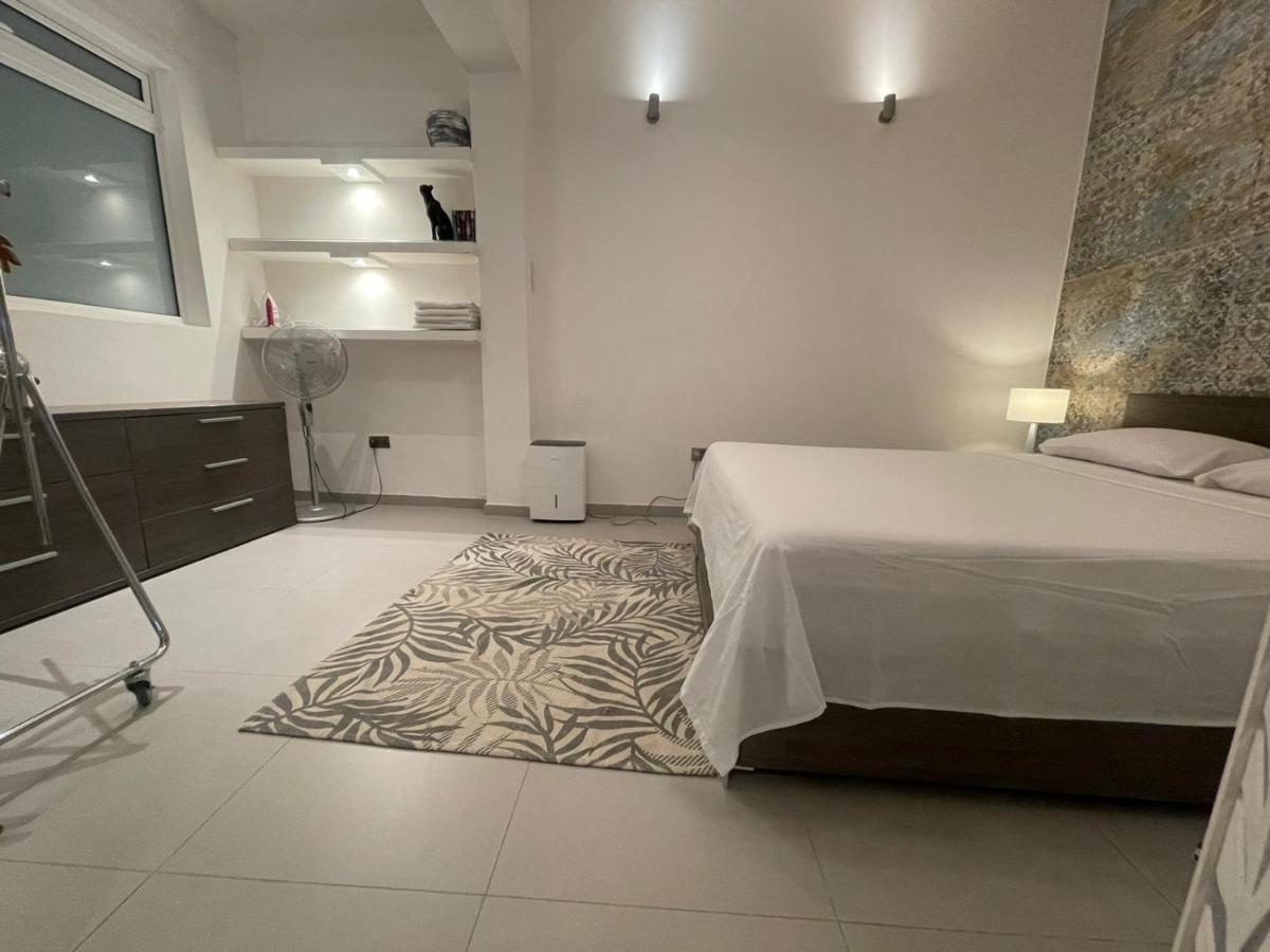 Valletta Most Central Studio Apartment 16Th-Century Building Eksteriør bilde